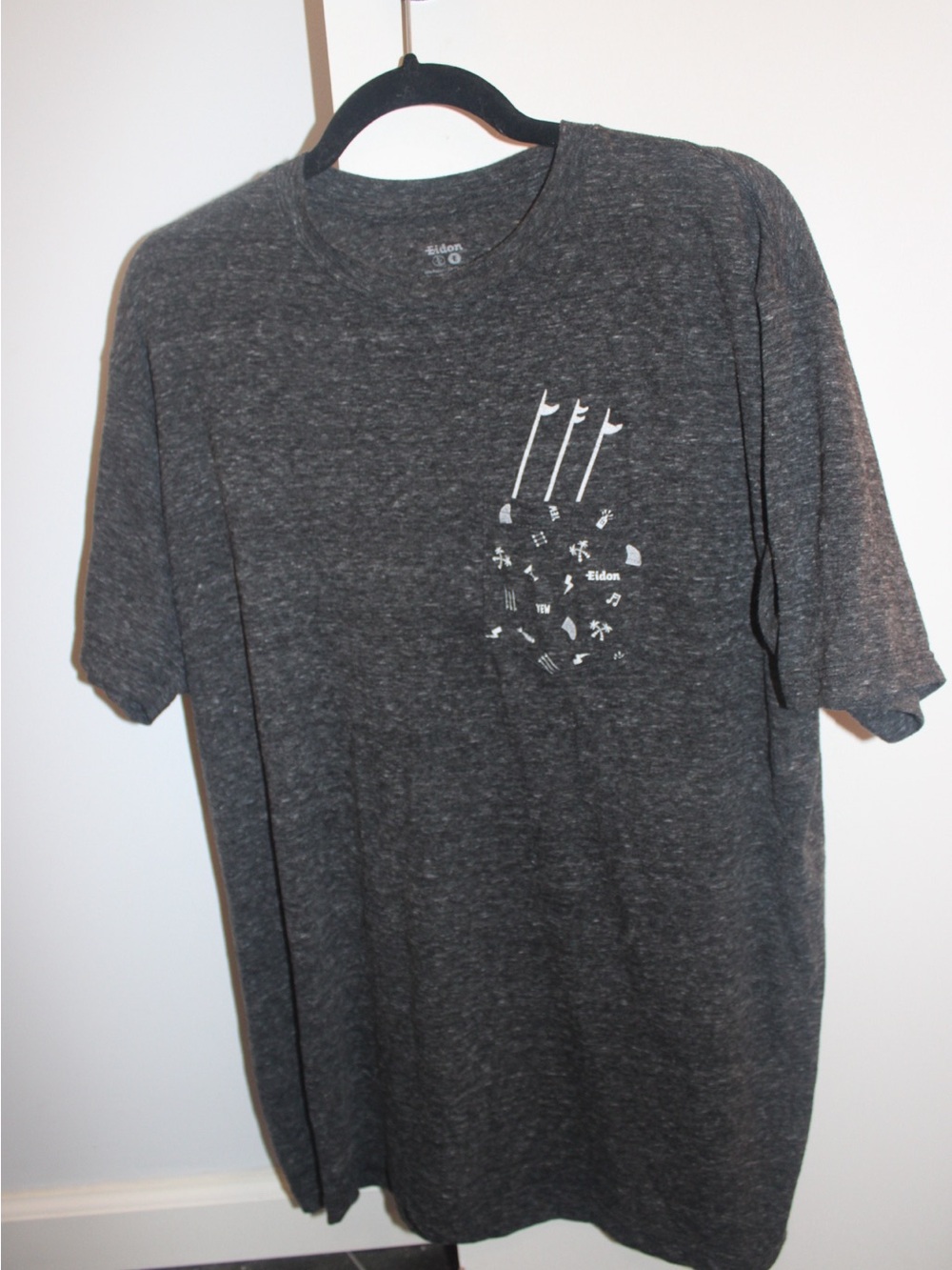 Eidon Grey Men's Charcoal Graphic Crew Neck T-Shirt with Pocket decorative Lg